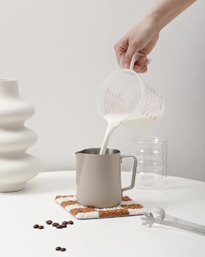 Milk Frothing Pitcher 14OZ 20OZ(400ml 600ml) Stainless Steel Milk Espresso Steaming Pitcher Barista Cup For Making Coffee For Cappuccino Precision Latte Barista Art UBENKAKU(20oz)