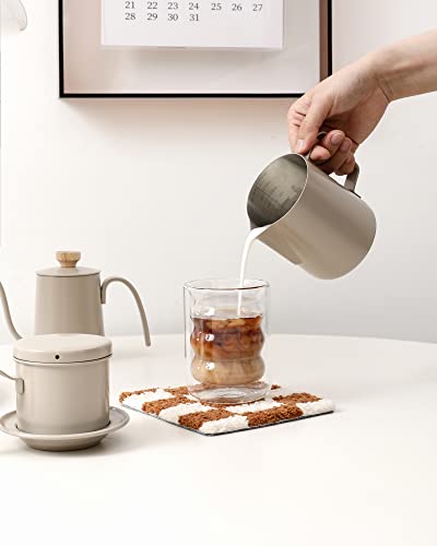  Milk Frothing Pitcher 14OZ 20OZ(400ml 600ml) Stainless Steel Milk Espresso Steaming Pitcher Barista Cup For Making Coffee For Cappuccino Precision Latte Barista Art UBENKAKU(20oz)